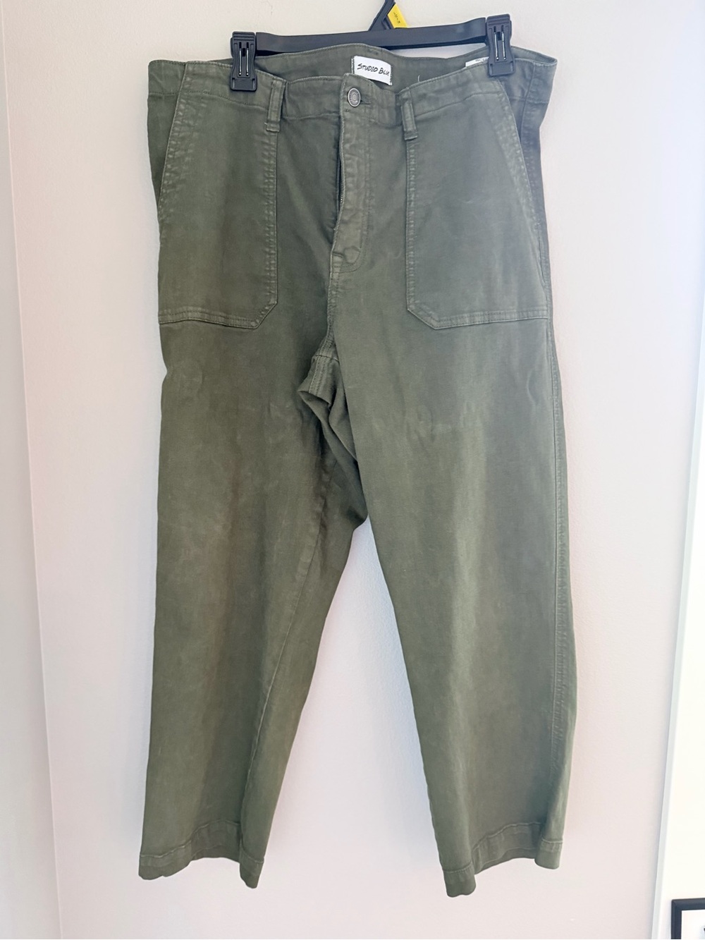 Womens Studio Blue Cropped Pants